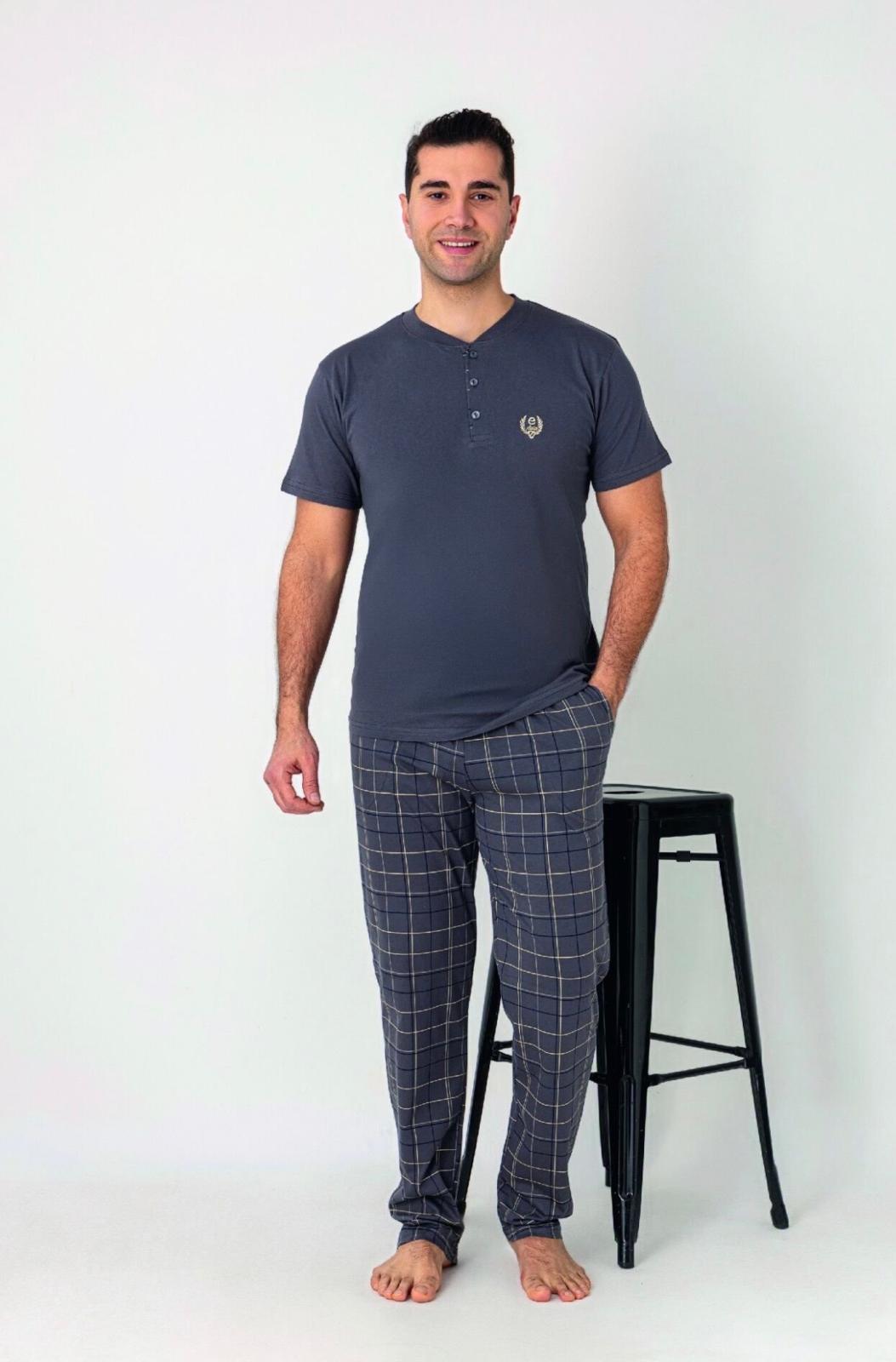 Estiva Erkek Kareli Alt Desenli Gri Kısa Kollu Patlı Penye Pijama Takımı